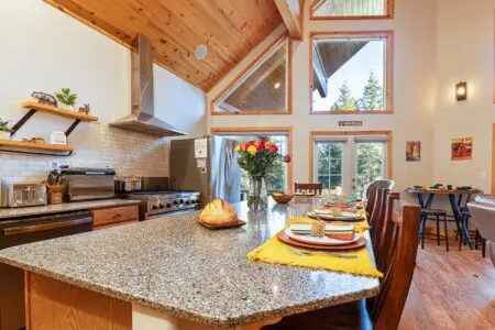 010cd8661e5f417e973db85065fc1ef9 LargeOriginal.jpg